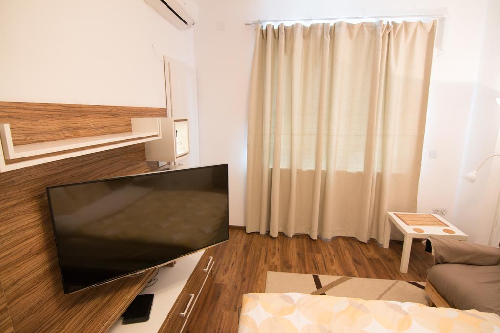 Sunshine Sofia Apartment ภายนอก รูปภาพ