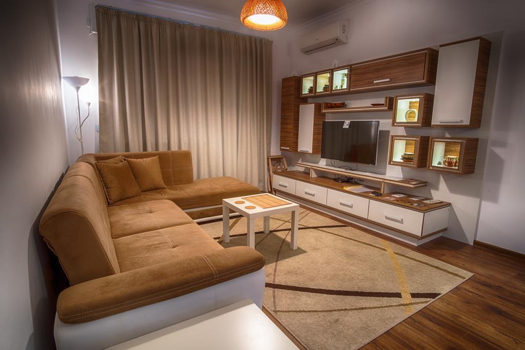 Sunshine Sofia Apartment ภายนอก รูปภาพ