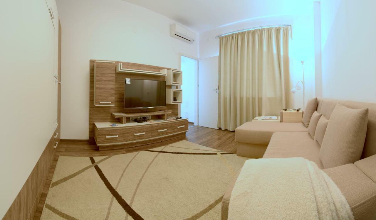 Sunshine Sofia Apartment ภายนอก รูปภาพ